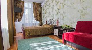 Гостиница Vostorg Mini Hotel Алушта Двухместный номер с 1 кроватью и балконом-5